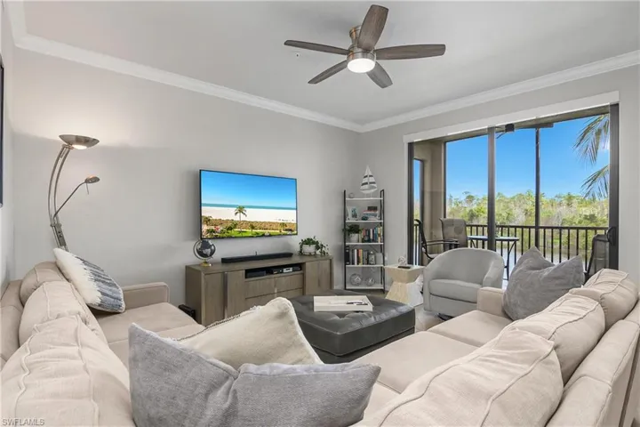 9820  Giaveno  CIR, Naples, FL 34113