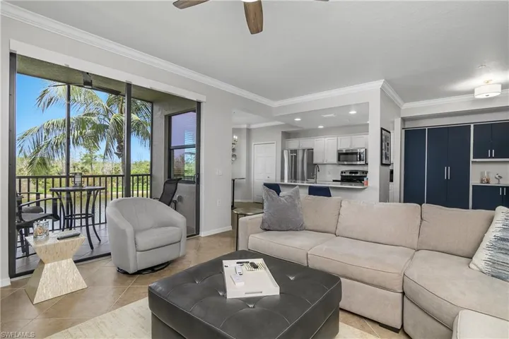 9820  Giaveno  CIR, Naples, FL 34113