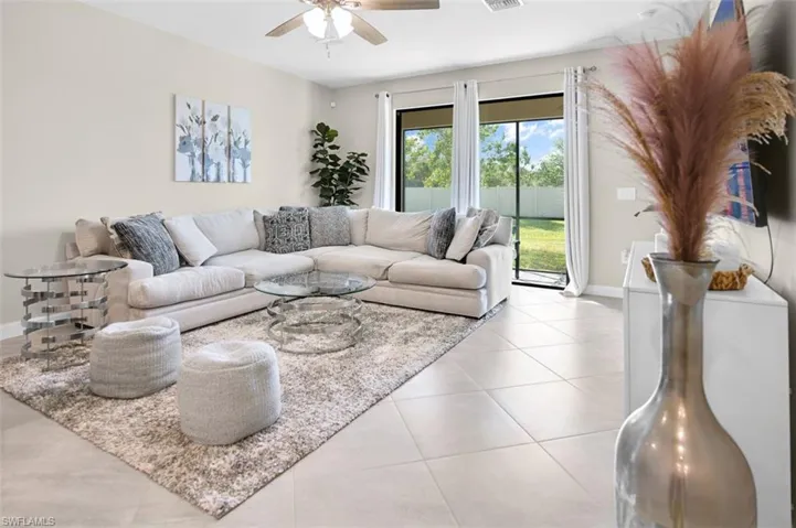 14195 Pine Lodge Ln, Fort Myers, Florida 33913