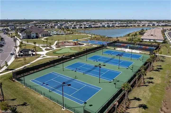 14195 Pine Lodge Ln, Fort Myers, Florida 33913