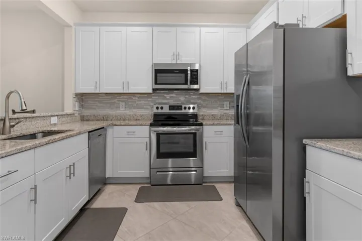 14195 Pine Lodge Ln, Fort Myers, Florida 33913