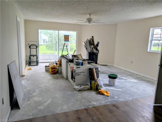 7049 New Post Dr E4, North Fort Myers, Florida 33917