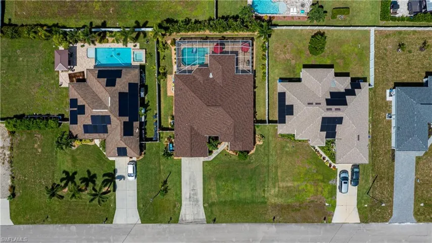 3220 NE 14th  CT, Cape Coral, FL 33909