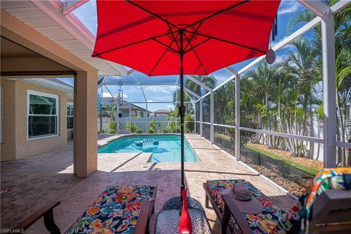 extended lanai looking out to the pool
