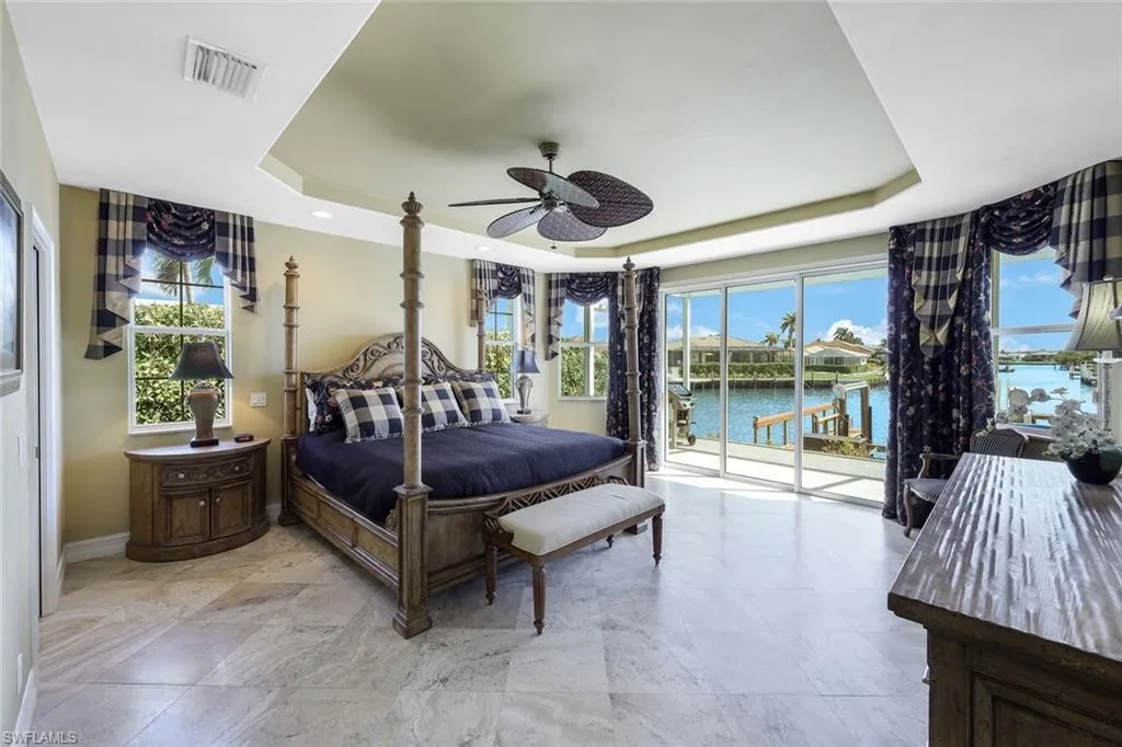 71 Hickory CT, Marco Island, FL 34145,224025220