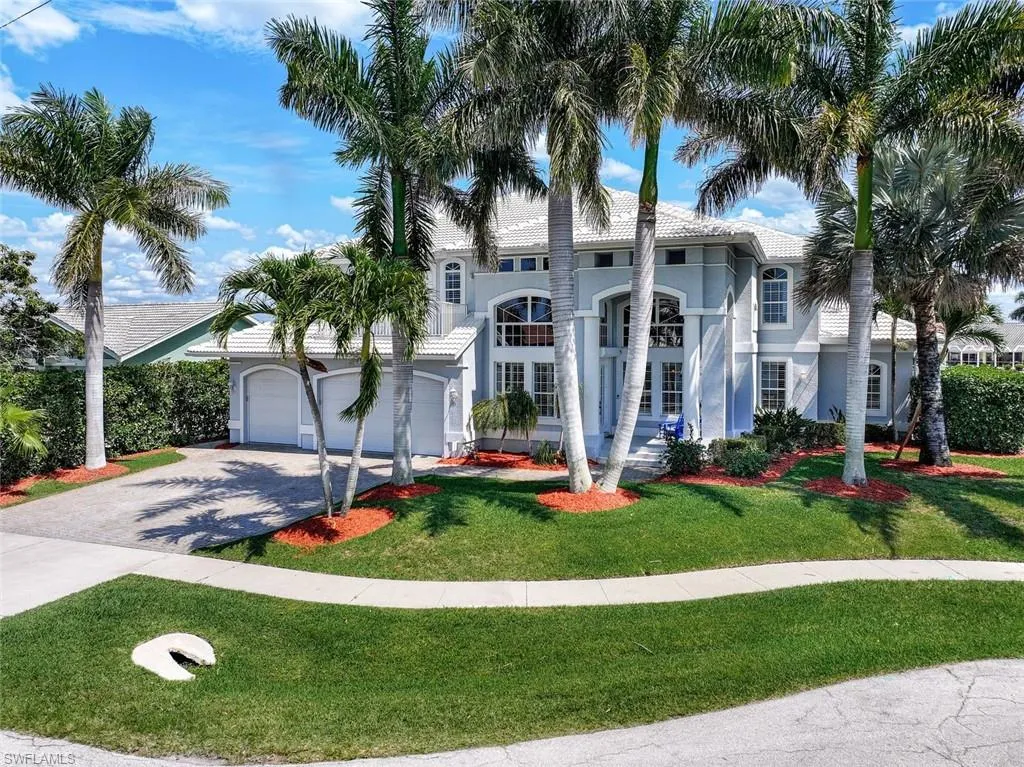 71 Hickory CT, Marco Island, FL 34145,224025220