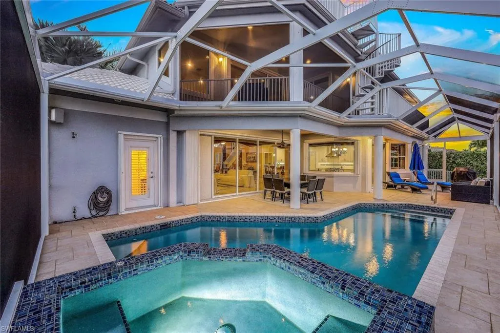 71 Hickory CT, Marco Island, FL 34145,224025220