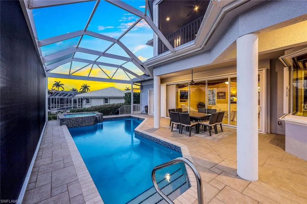 71 Hickory CT, Marco Island, FL 34145,224025220