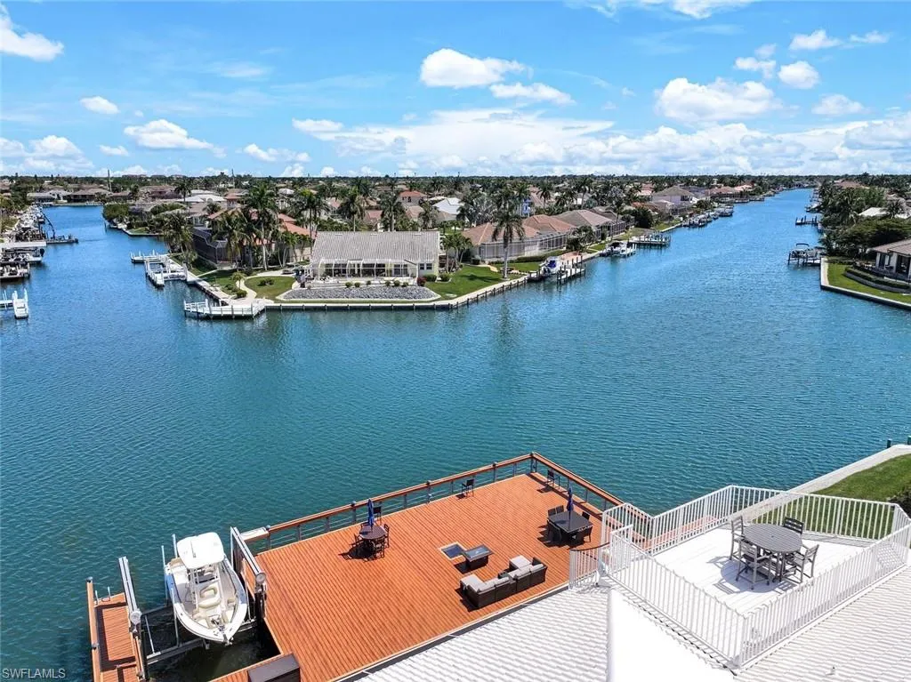 71 Hickory CT, Marco Island, FL 34145,224025220