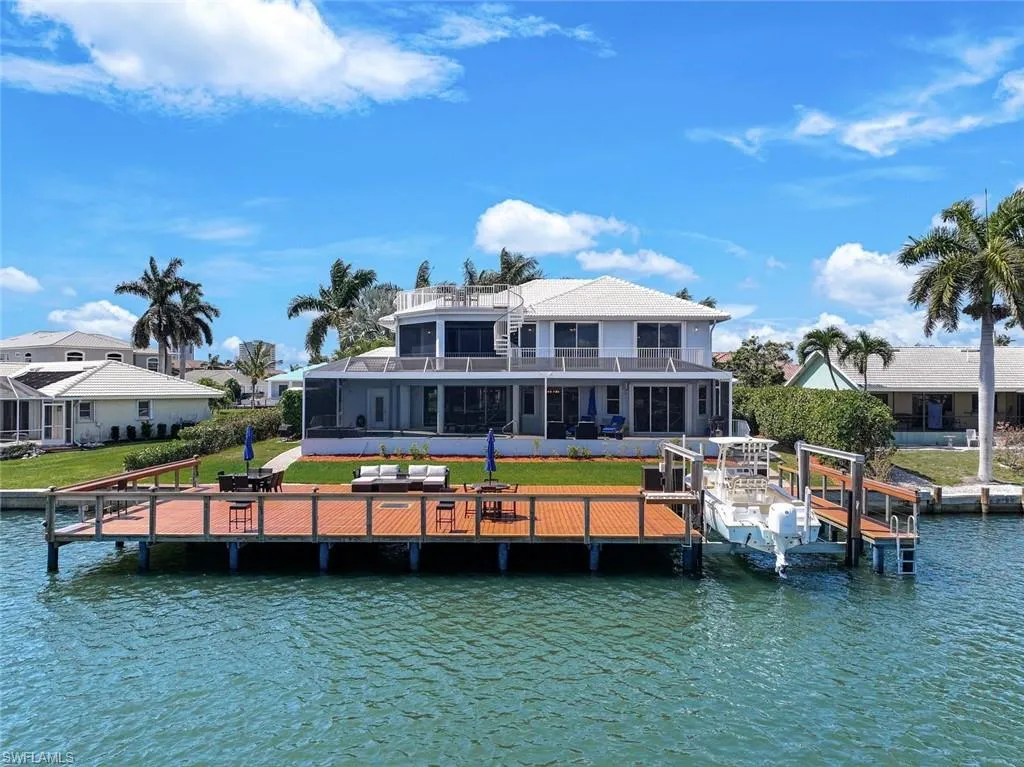71 Hickory CT, Marco Island, FL 34145,224025220