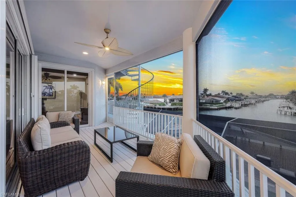 71 Hickory CT, Marco Island, FL 34145,224025220