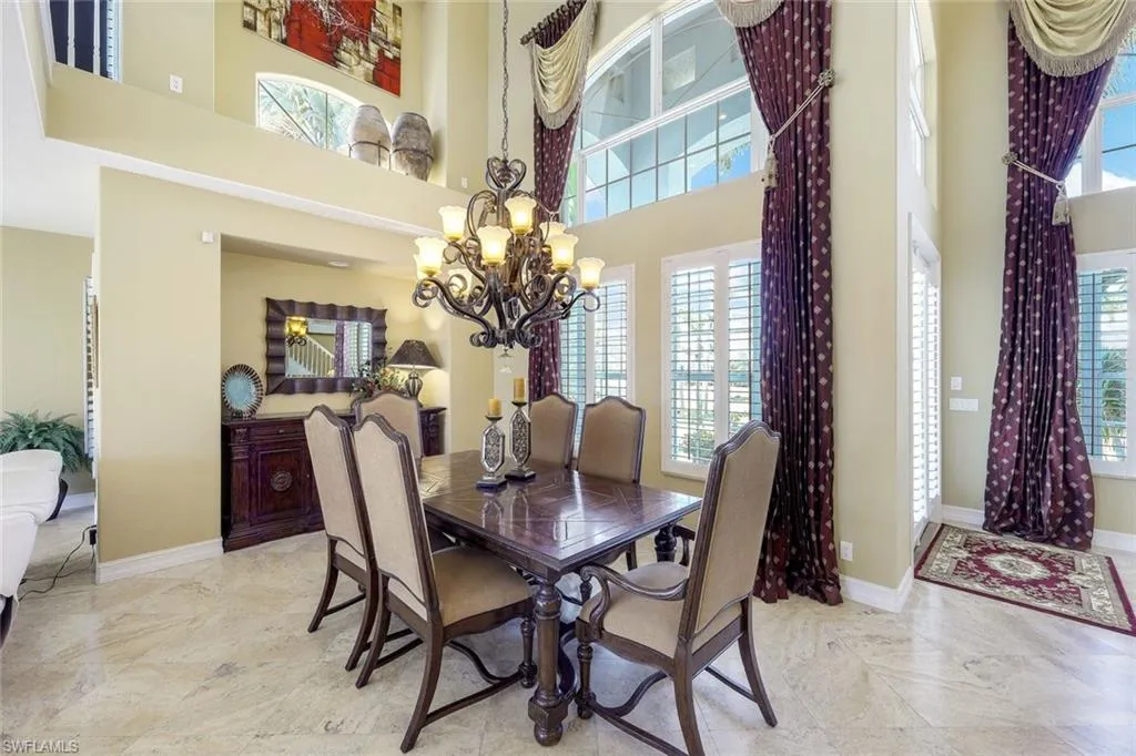 71 Hickory CT, Marco Island, FL 34145,224025220