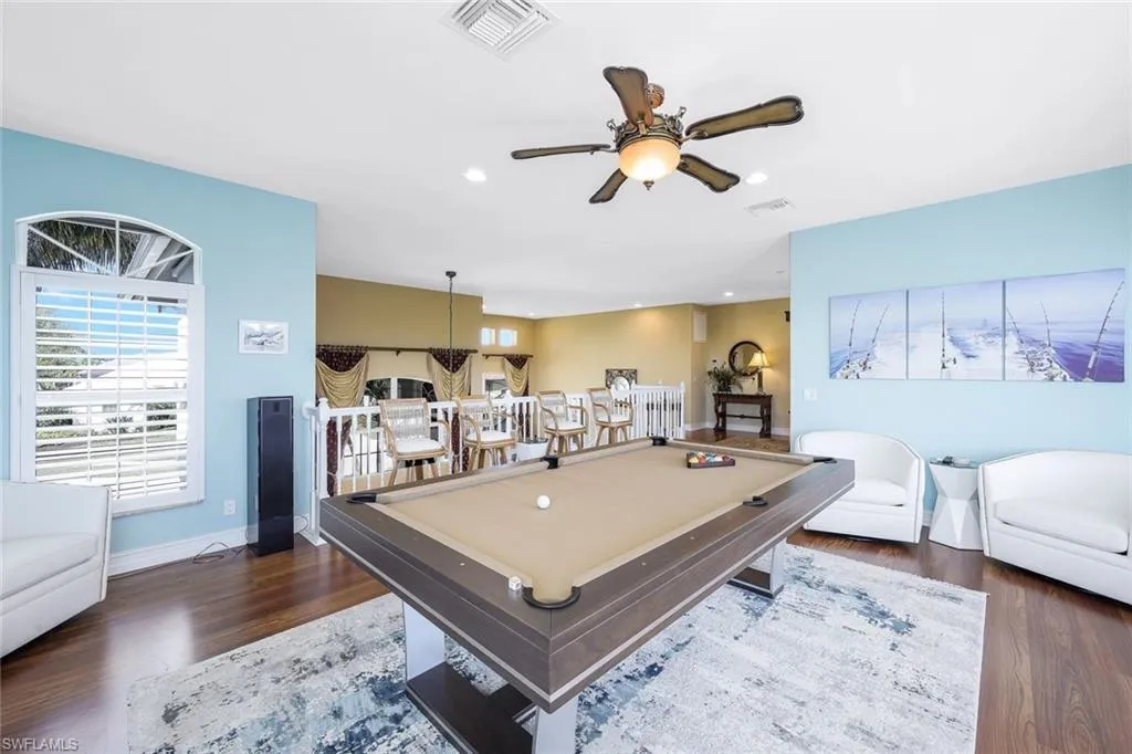 71 Hickory CT, Marco Island, FL 34145,224025220