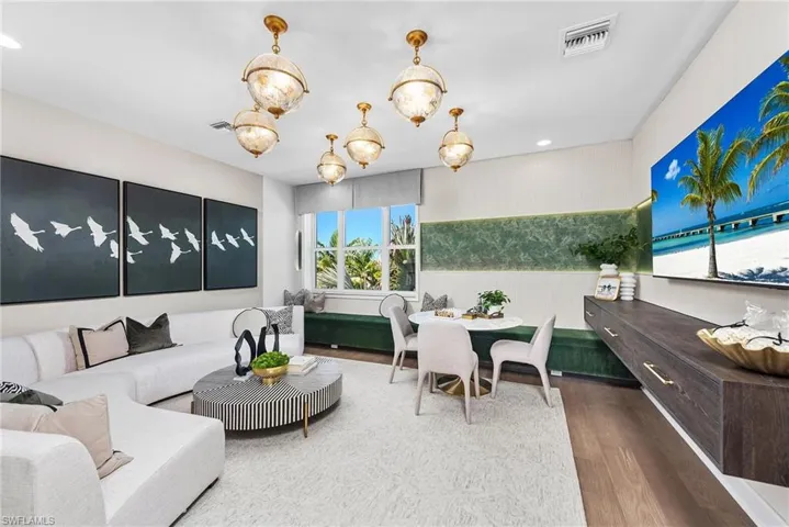 2677  Hyacinth  PL, Naples, FL 34112