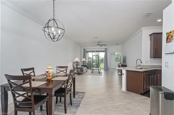 1722  Alameda  DR, Naples, FL 34120