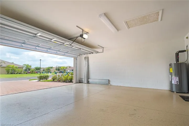 1722  Alameda  DR, Naples, FL 34120