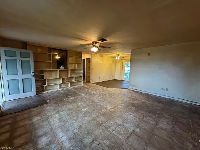 1033 NE Pine Island  LN, Cape Coral, FL 33909