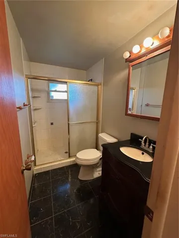 1033 NE Pine Island  LN, Cape Coral, FL 33909