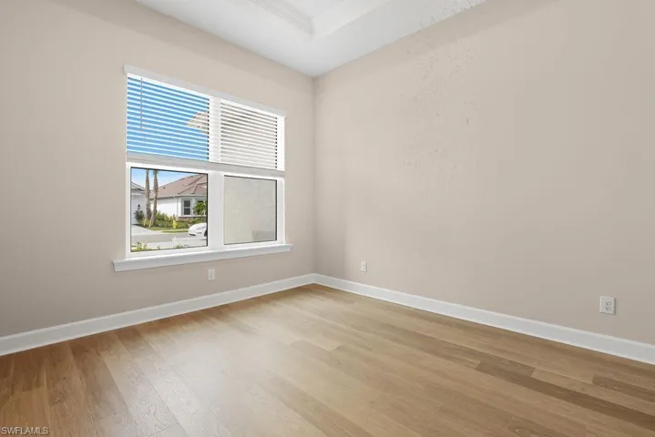 26902 Victoria ~ Ready Now