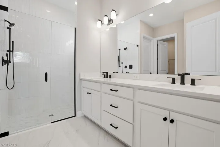 26902 Victoria ~ Ready Now