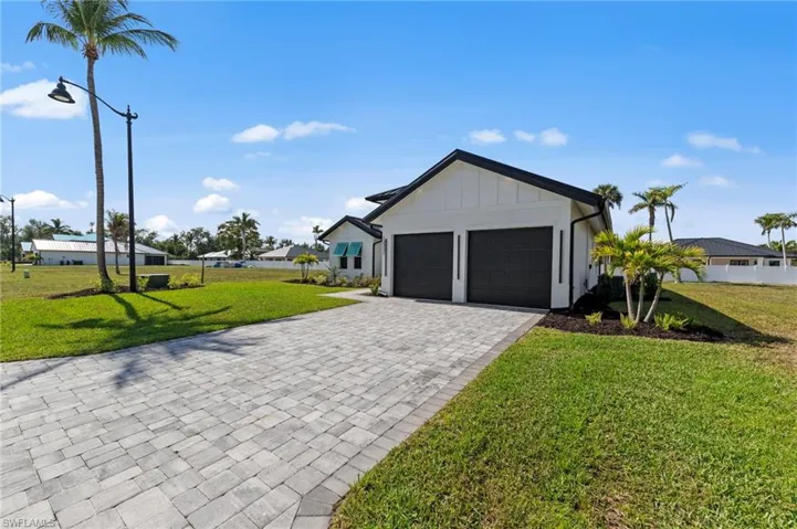 12337  Sweet Kiwi  LN, Fort Myers, FL 33908