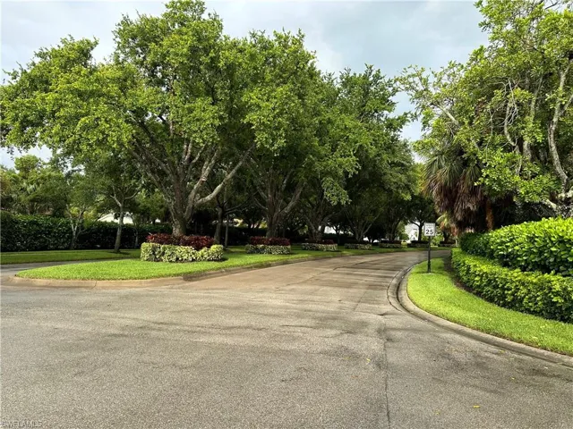 25600  Springtide  CT, Bonita Springs, FL 34135