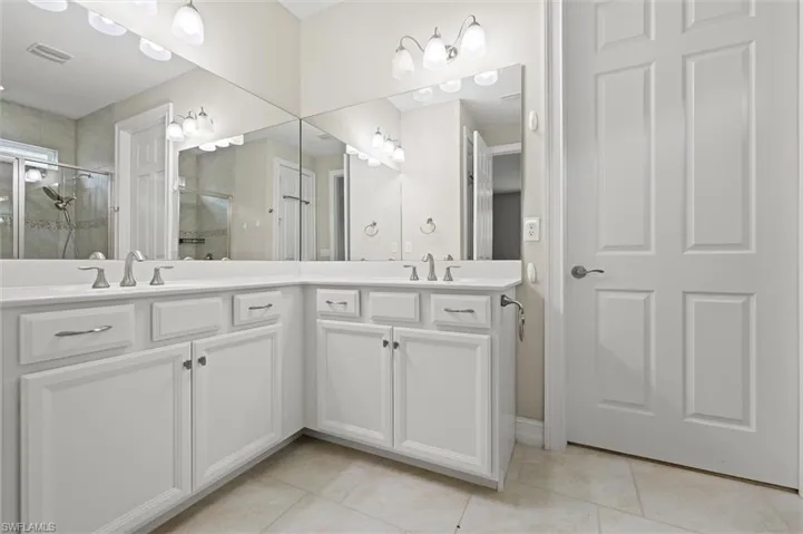 28269 Seasons Tide Ave, Bonita Springs, Florida 34135