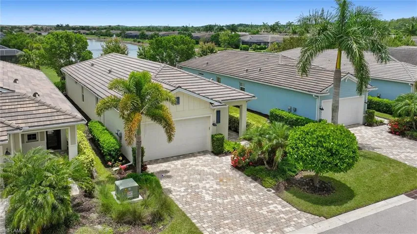 28269 Seasons Tide Ave, Bonita Springs, Florida 34135
