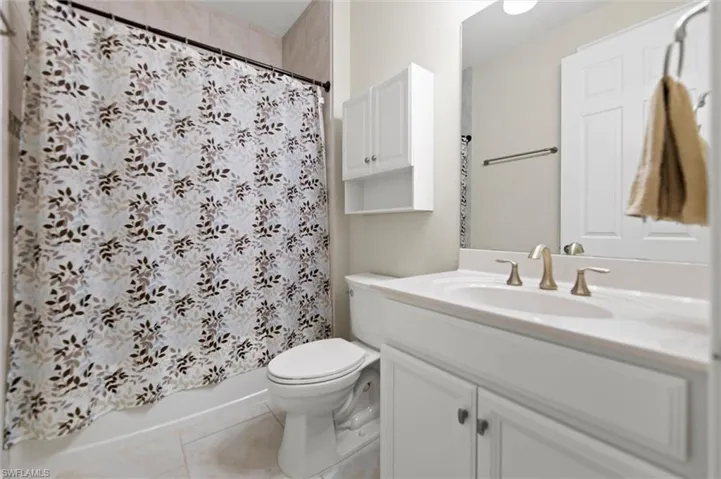 28269 Seasons Tide Ave, Bonita Springs, Florida 34135