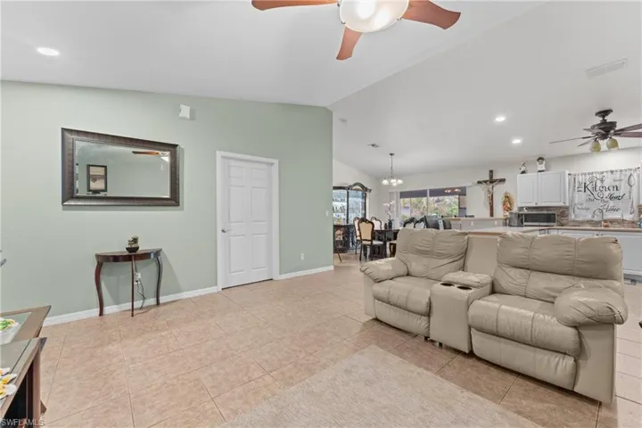 190 Pennfield St, Lehigh Acres, Florida 33974