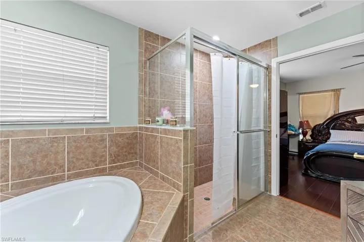 190 Pennfield St, Lehigh Acres, Florida 33974