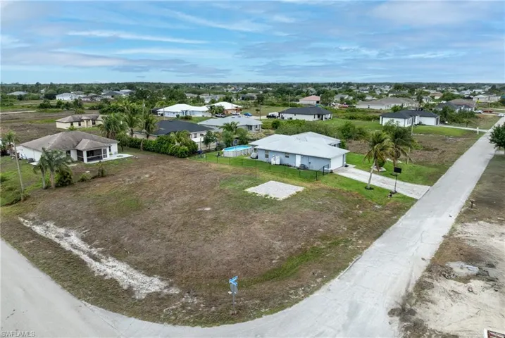 190 Pennfield St, Lehigh Acres, Florida 33974