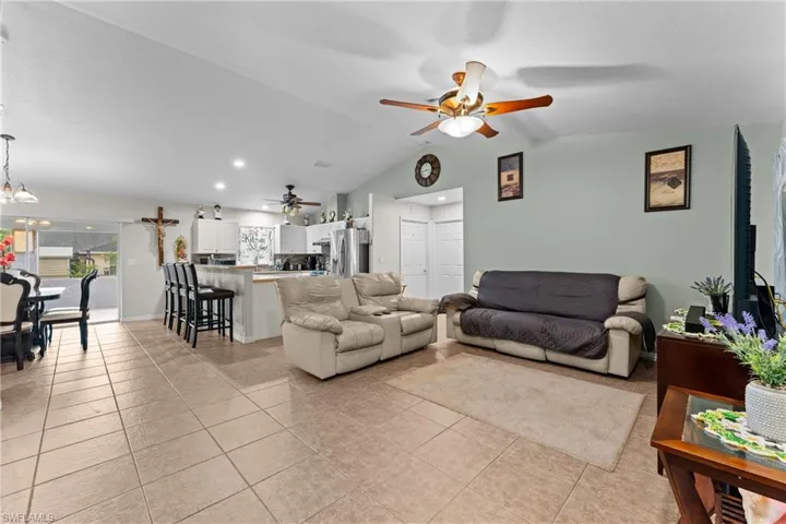 190 Pennfield St, Lehigh Acres, Florida 33974