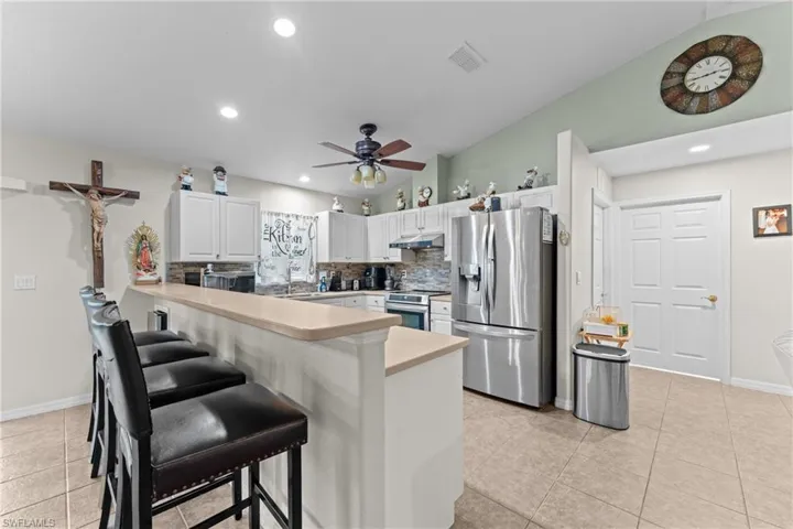 190 Pennfield St, Lehigh Acres, Florida 33974