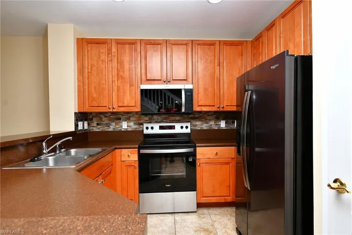 8585 Athena Ct, Lehigh Acres, Florida 33971
