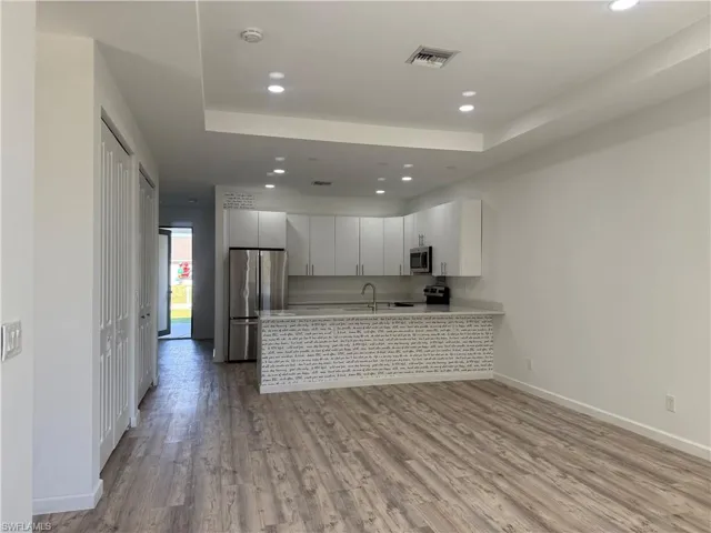 136-138  Pullman  ST, Lehigh Acres, FL 33974