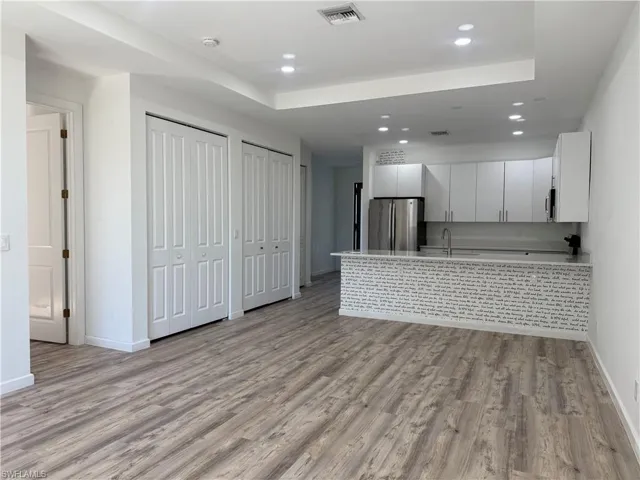 136-138  Pullman  ST, Lehigh Acres, FL 33974
