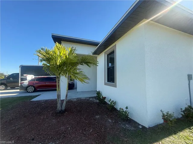 136-138  Pullman  ST, Lehigh Acres, FL 33974