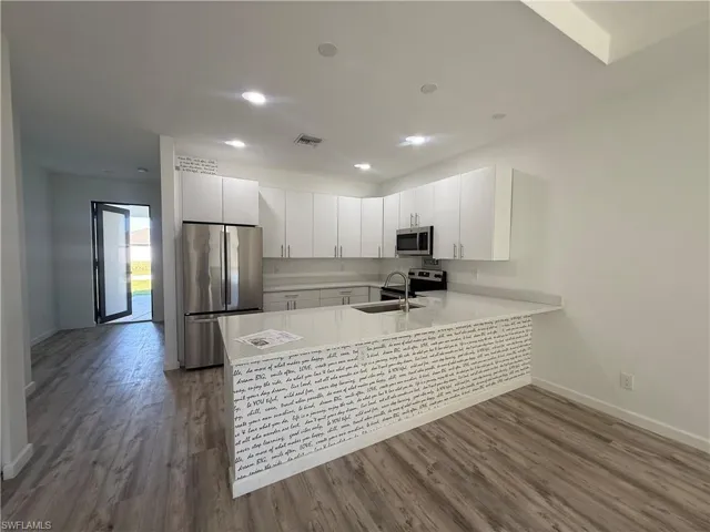 136-138  Pullman  ST, Lehigh Acres, FL 33974