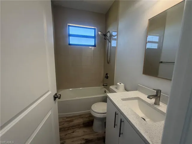 136-138  Pullman  ST, Lehigh Acres, FL 33974