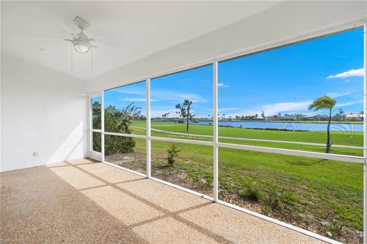 Screeneed Lanai/Golf & Lake Views