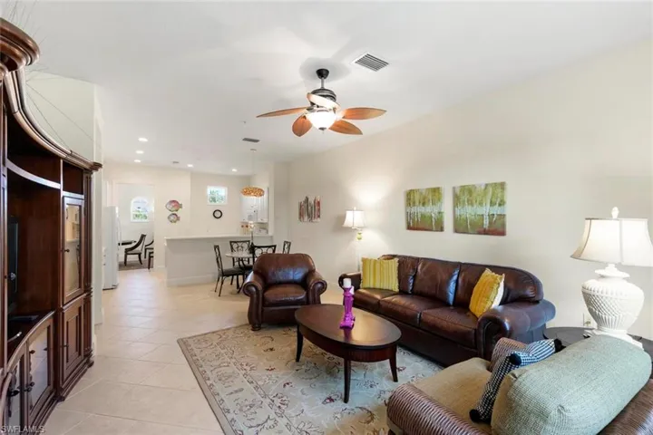 9205  Museo  CIR, Naples, FL 34114