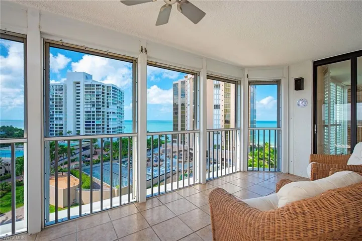 4401  Gulf Shore N BLVD, Naples, FL 34103