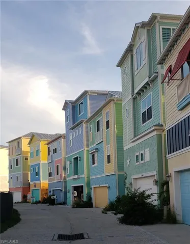 Shell Cove Dr