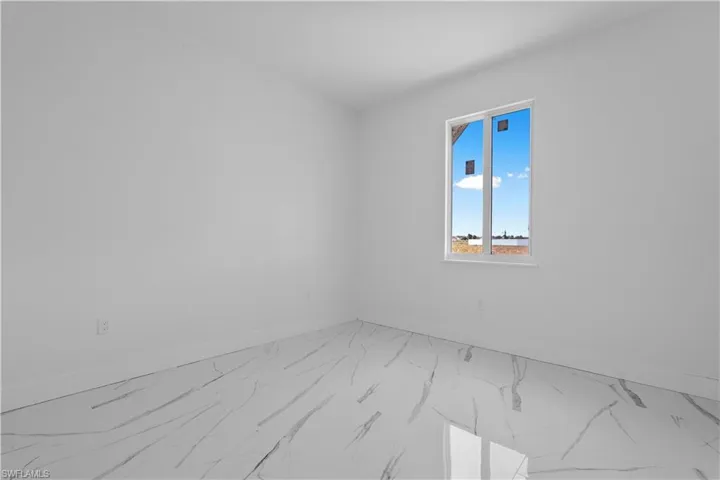 Guest Bedroom #2