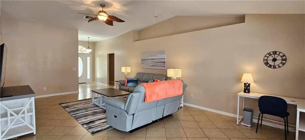 1923 Sw 26th St, Cape Coral, Florida 33914