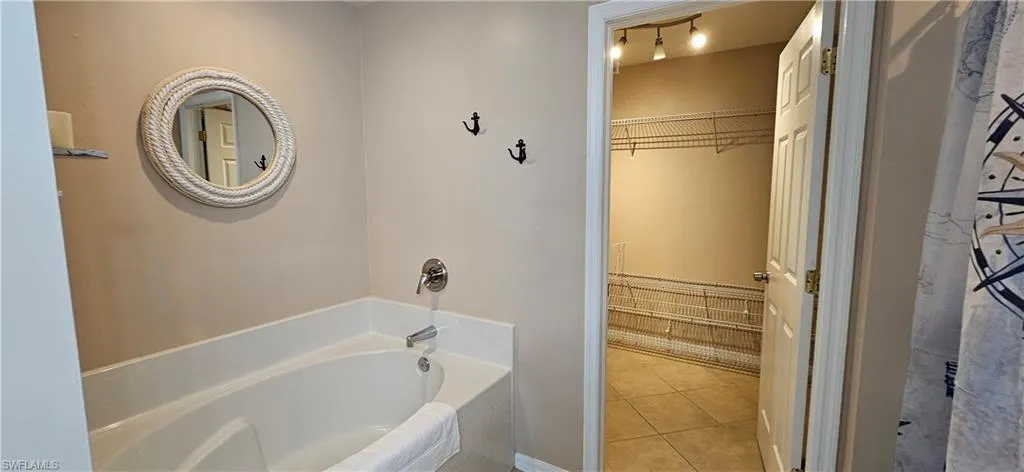 1923 Sw 26th St, Cape Coral, Florida 33914