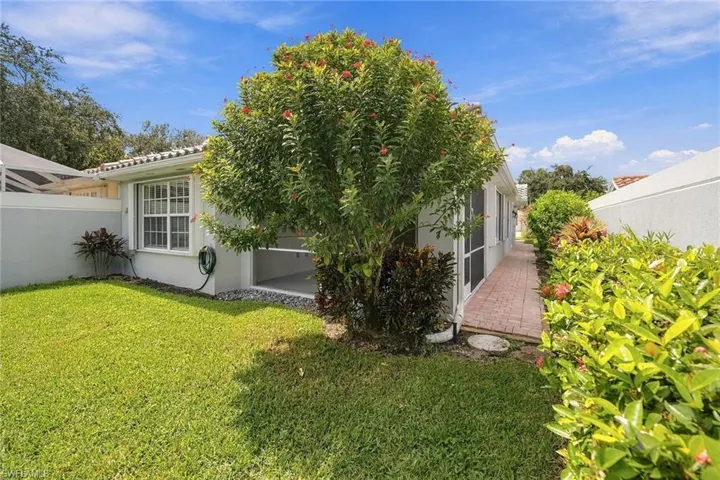 5606 Eleuthera Way, Naples, Florida 34119