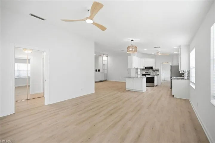 5606 Eleuthera Way, Naples, Florida 34119