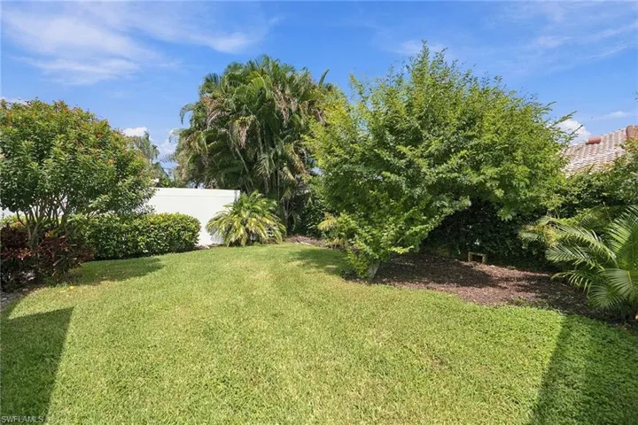 5606 Eleuthera Way, Naples, Florida 34119